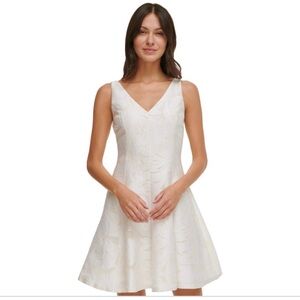 NWT DKNY Women's Floral Jacquard Sleeveless Dress - Cream - SZ-6
